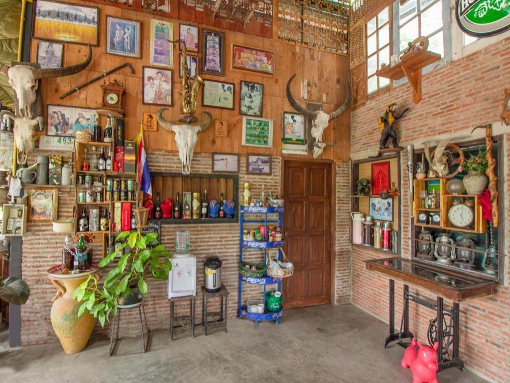 Hotel Oyo 999 Baan Pak Rom Ruen à HHQ Extérieur photo